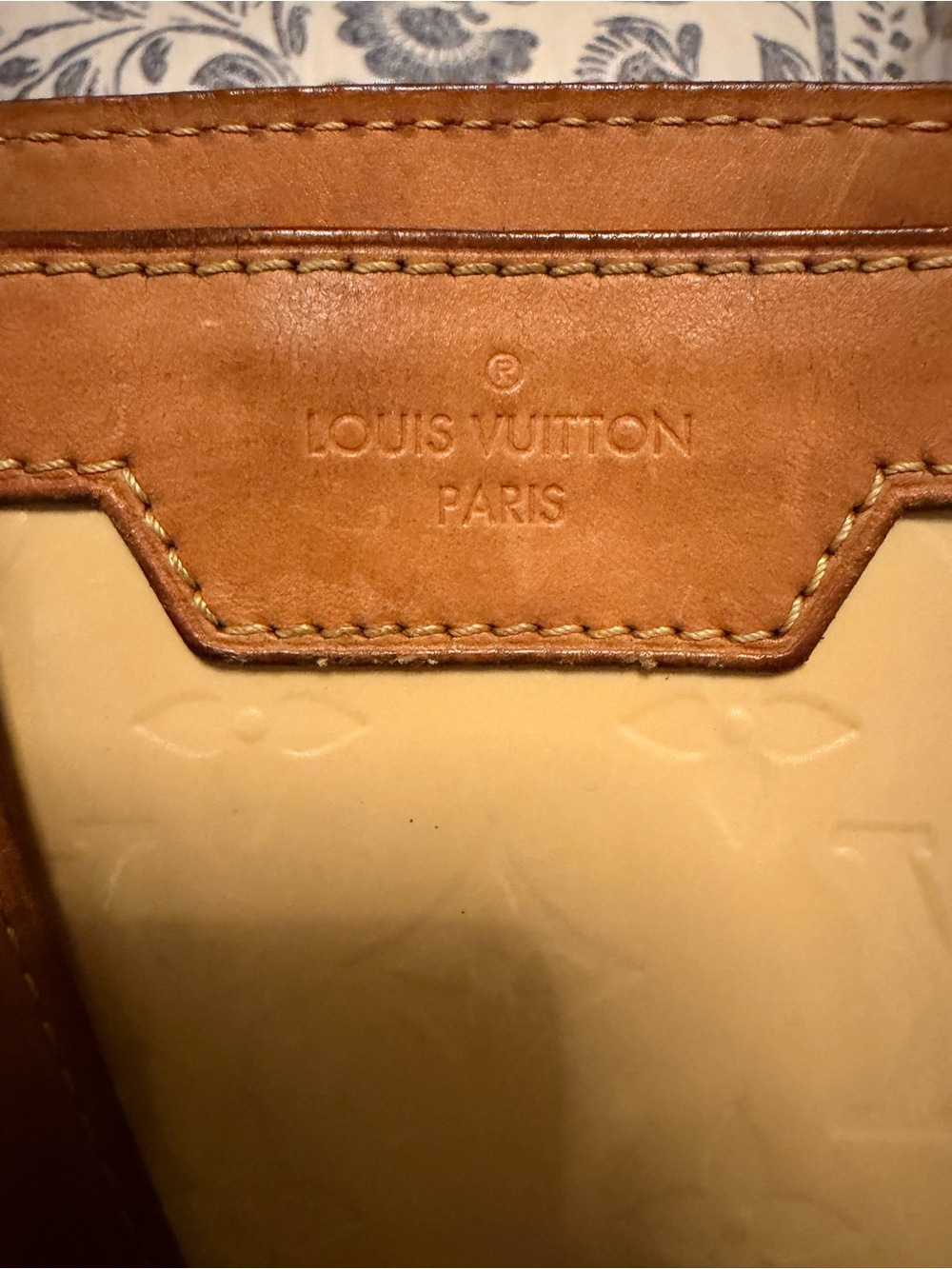 Louis Vuitton Vernis Brea bag - Picture 4 of 15